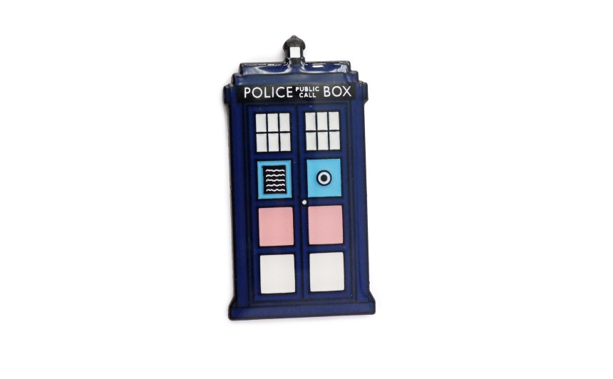 David Tennant supports trans rights with this TARDIS pin badge with the trans flag colours.